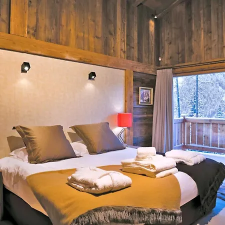 Chalet Les Bossons Chalet Sleeps 10 Pool Wifi Chamonix