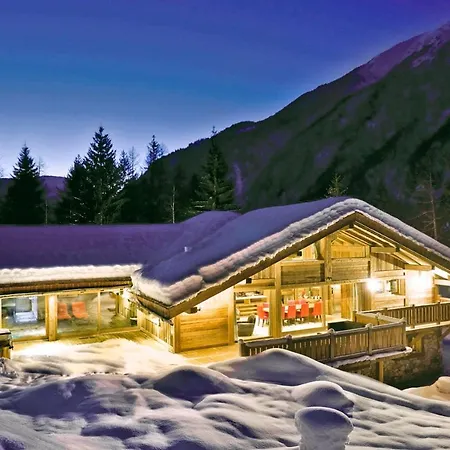 Les Bossons Chalet Sleeps 10 Pool Wifi Chalet Chamonix